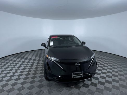 Certified 2024 Nissan Ariya AWD image 3