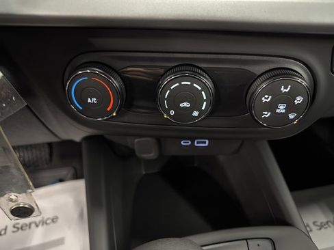 New 2026 Chevrolet Trax LS image 16