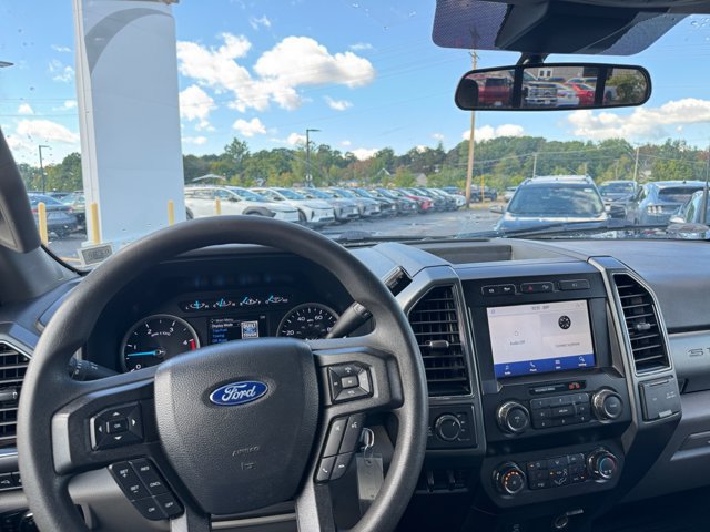 Used 2022 Ford F350 XLT w/ XLT Premium Package AWD/4WD image 2