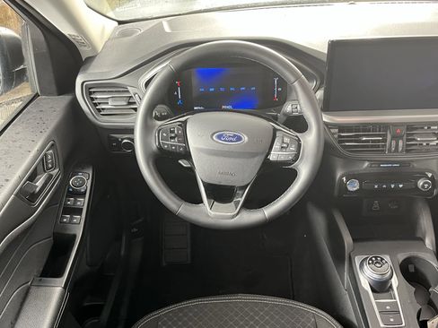 Used 2024 Ford Escape Active w/ Tech Pack #1 image 12