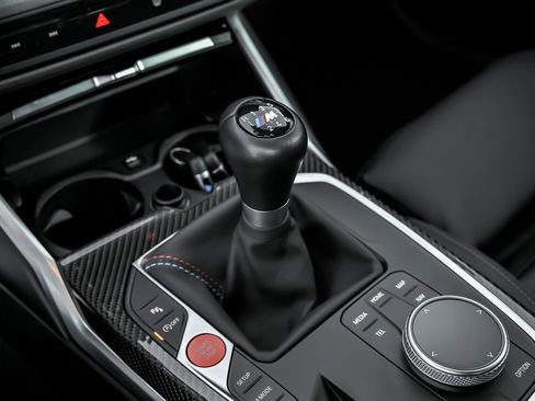 Used 2024 BMW M2 w/ Lighting Package image 35