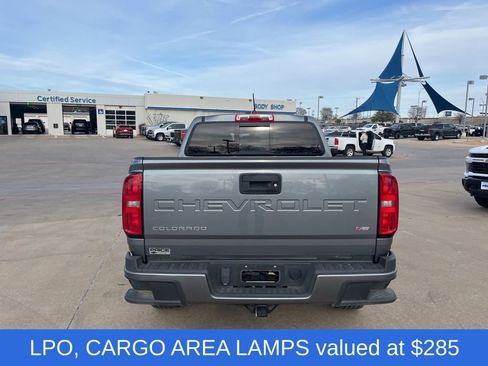 Used 2022 Chevrolet Colorado LT w/ LT Convenience Package image 7