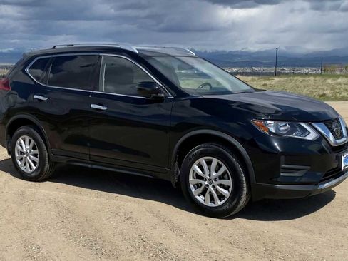 Used 2020 Nissan Rogue S w/ Special Edition Package AWD/4WD image 2