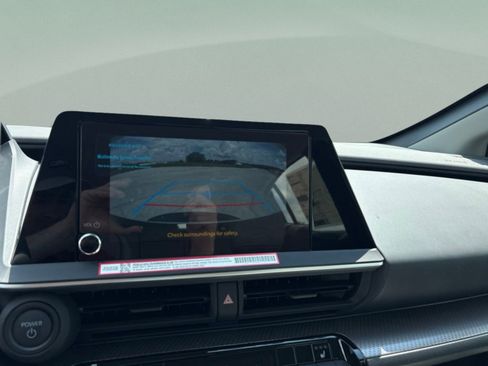 Used 2026 Toyota Prius XLE FWD image 12