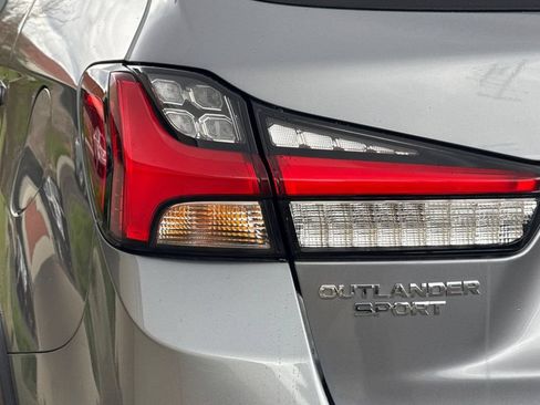 Used 2025 Mitsubishi Outlander Sport ES AWD/4WD image 24