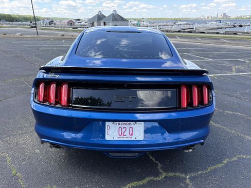 Used 2017 Ford Mustang GT w/ Enhanced Security Package RWD image 5