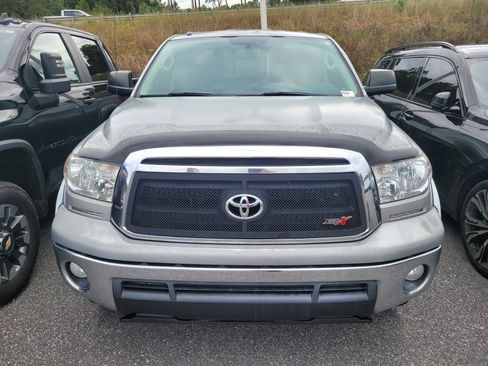 Used 2013 Toyota Tundra image 2