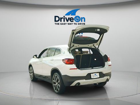Used 2022 BMW X2 xDrive28i w/ Convenience Package AWD/4WD image 8