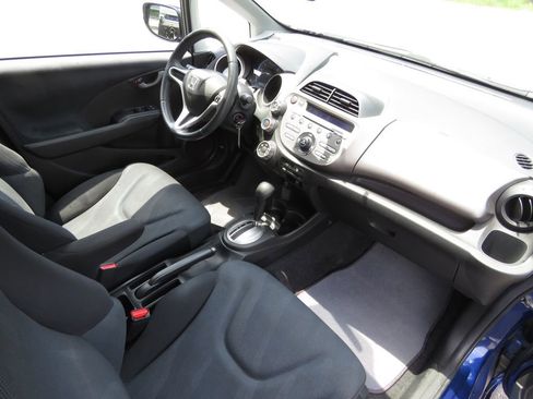 Used 2010 Honda Fit Sport image 14