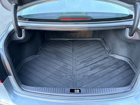 Used 2013 Hyundai Genesis 3.8 image 29