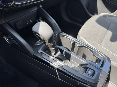 Used 2025 Chevrolet TrailBlazer LT image 37