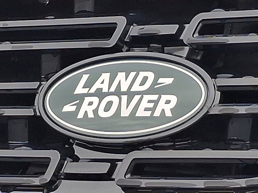 New 2026 Land Rover Range Rover Sport SE AWD/4WD image 18