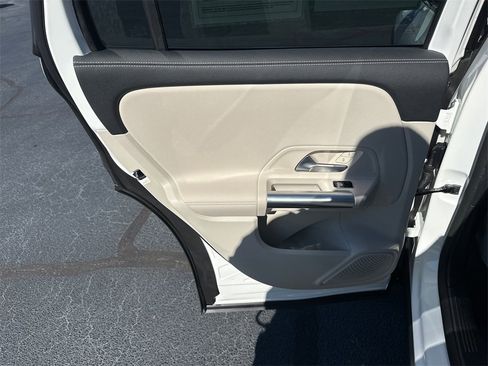 Certified 2026 Mercedes-Benz GLA 250 4MATIC image 24