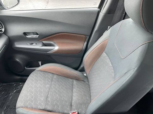 Used 2024 Nissan Kicks SR FWD image 17