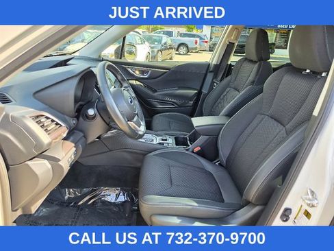 Used 2024 Subaru Forester Premium AWD/4WD image 21