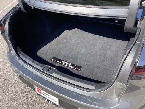 Used 2023 Toyota Crown XLE image 22