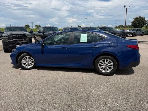 Used 2025 Toyota Camry LE FWD image 10