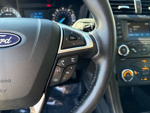 Used 2018 Ford Fusion S w/ Equipment Group 101A image 15