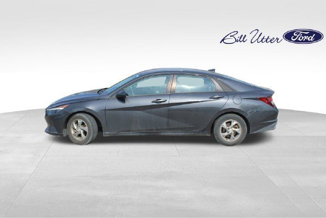 Used 2022 Hyundai Elantra SE w/ Preferred Accessory Package FWD image 8