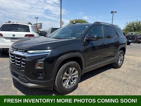 Used 2025 Chevrolet Equinox LT w/ Convenience Package II FWD image 5