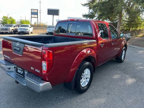 Used 2019 Nissan Frontier SV image 5