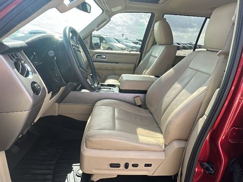 Used 2017 Ford Expedition Limited w/ Equipment Group 301A image 4