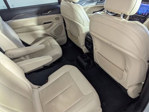 Certified 2021 Jeep Grand Cherokee L Limited image 34