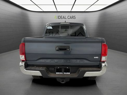 Used 2016 Toyota Tacoma TRD Off-Road w/ Towing Package RWD image 6