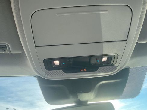 New 2026 Ford Expedition Active AWD/4WD image 17