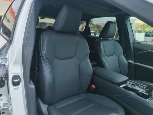 Used 2025 Lexus RX 350 w/ Convenience Package AWD/4WD image 35