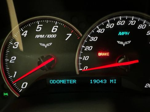 Used 2008 Chevrolet Corvette Coupe RWD image 31