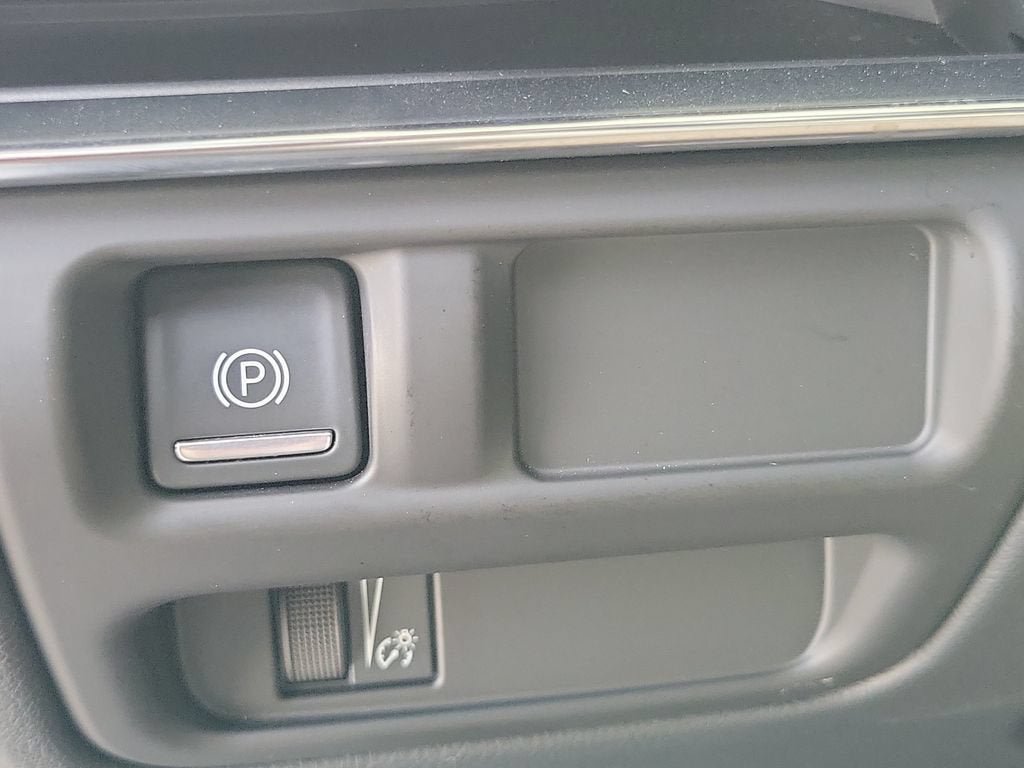 Used 2025 Cadillac CT5 Sport w/ Technology Package RWD image 19