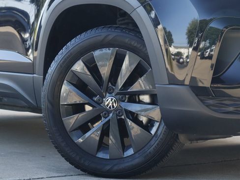 Certified 2023 Volkswagen Taos S FWD image 3