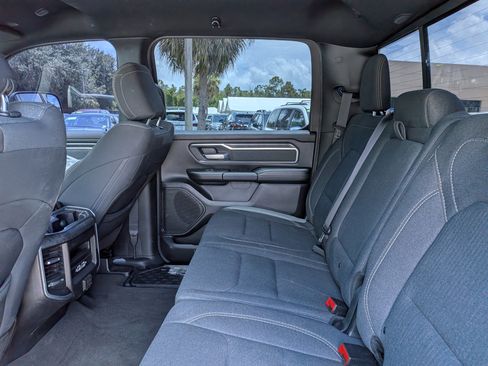 Used 2019 RAM 1500 Big Horn AWD/4WD image 13