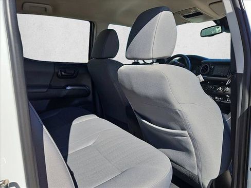 Used 2019 Toyota Tacoma SR5 image 19