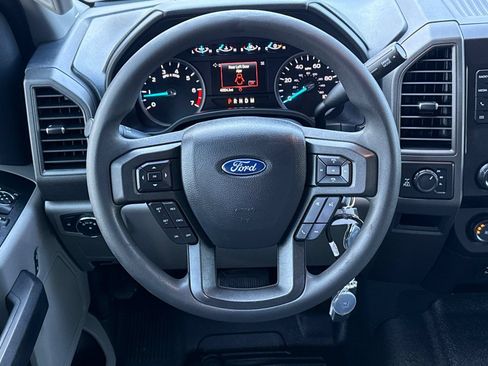 Certified 2022 Ford F250 XL w/ STX Appearance Package AWD/4WD image 15