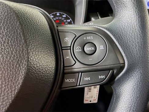 Certified 2025 Toyota Corolla LE image 16