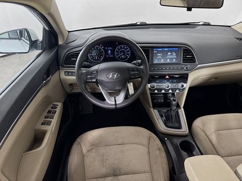 Used 2020 Hyundai Elantra SEL w/ Convenience Package (C2) FWD image 21