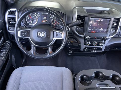 Used 2024 RAM 2500 Big Horn AWD/4WD image 21