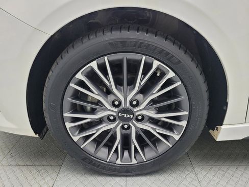 Used 2022 Kia Forte GT-Line image 31