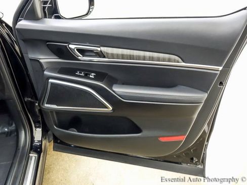 Used 2023 Kia Telluride SX image 28