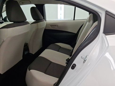 Used 2024 Toyota Corolla LE FWD image 11