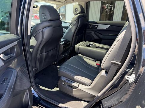 Used 2024 Acura MDX SH-AWD image 18