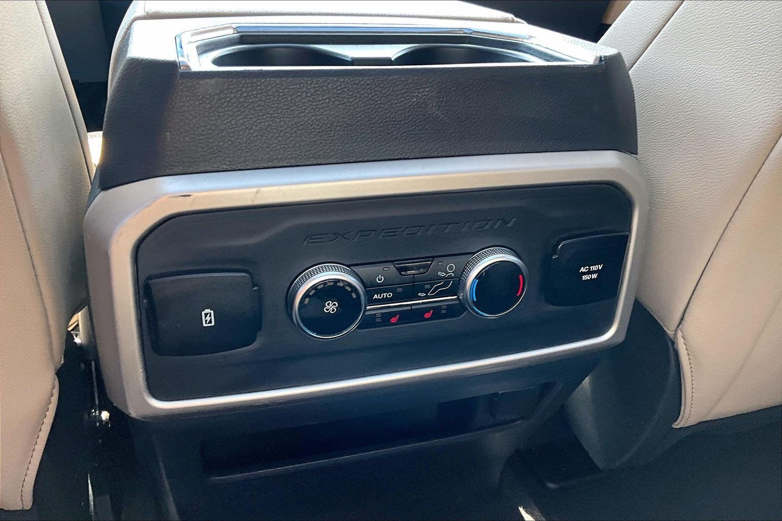 Used 2024 Ford Expedition Limited AWD/4WD image 40