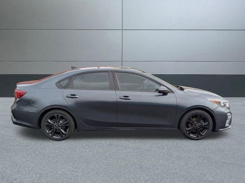 Used 2019 Kia Forte S w/ S Premium Package FWD image 7