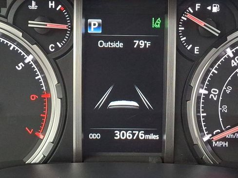 Used 2024 Toyota 4Runner Limited AWD/4WD image 23