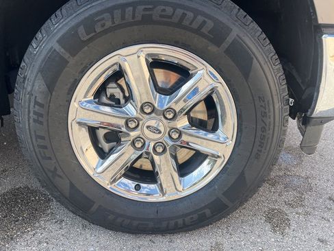 Used 2024 Ford F150 XLT image 5