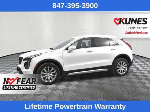 Used 2020 Cadillac XT4 Premium Luxury w/ Cold Weather Package image 4
