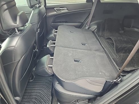 Used 2023 Kia Sportage EX w/ EX Premium Package image 44