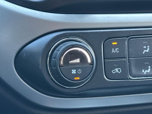 Used 2016 Chevrolet Colorado LT w/ Luxury Package, Chrome image 28